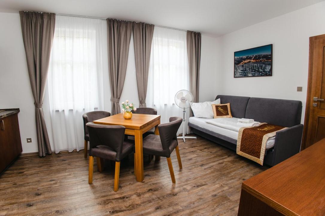 Synek Pension Špindlerŭv Mlýn Ngoại thất bức ảnh